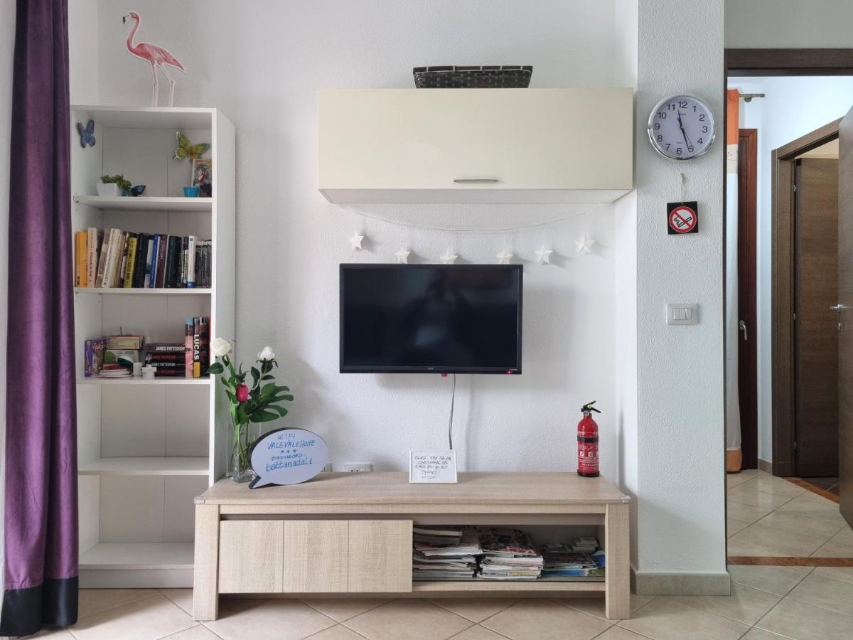 Valevalehome - Home Gallery With Fully Equipped Kitchen, Reserved Parking, Big Garden Olbia Eksteriør billede