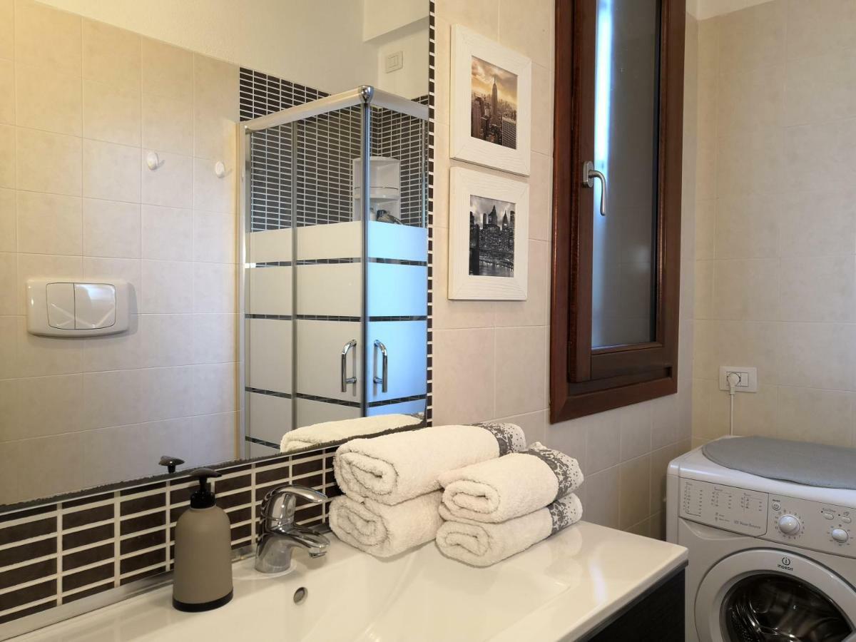 Valevalehome - Home Gallery With Fully Equipped Kitchen, Reserved Parking, Big Garden Olbia Eksteriør billede